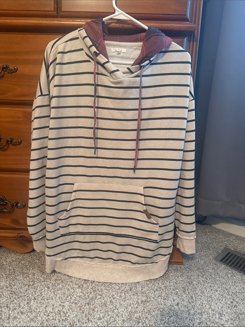 Maurices Cream & Burgundy Striped Hooded Pullover
